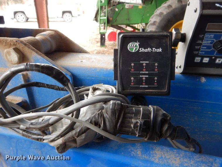 image for item DH4338 2010 Landoll 5530-30X10 no-till grain drill