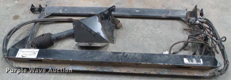 image for item DH4770 MacDon FD75-S adapter