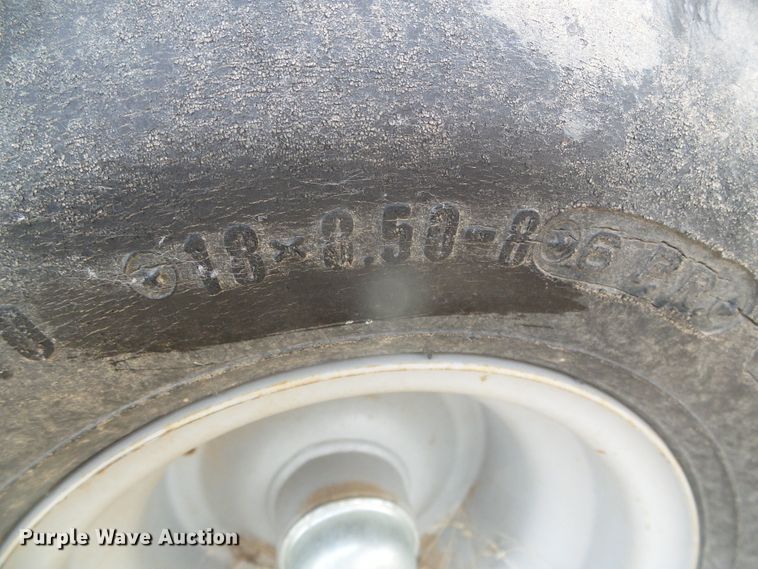 image for item DH4778 Kuhn GA4220TH hay rake