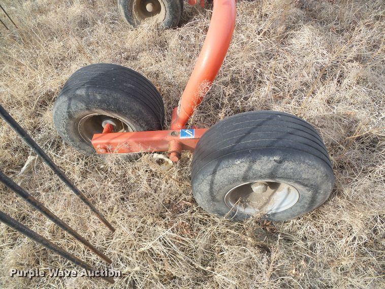 image for item DH4778 Kuhn GA4220TH hay rake