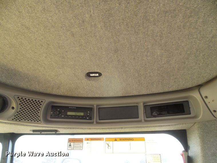 image for item DH4780 2014 New Holland Speedrower 240 windrower