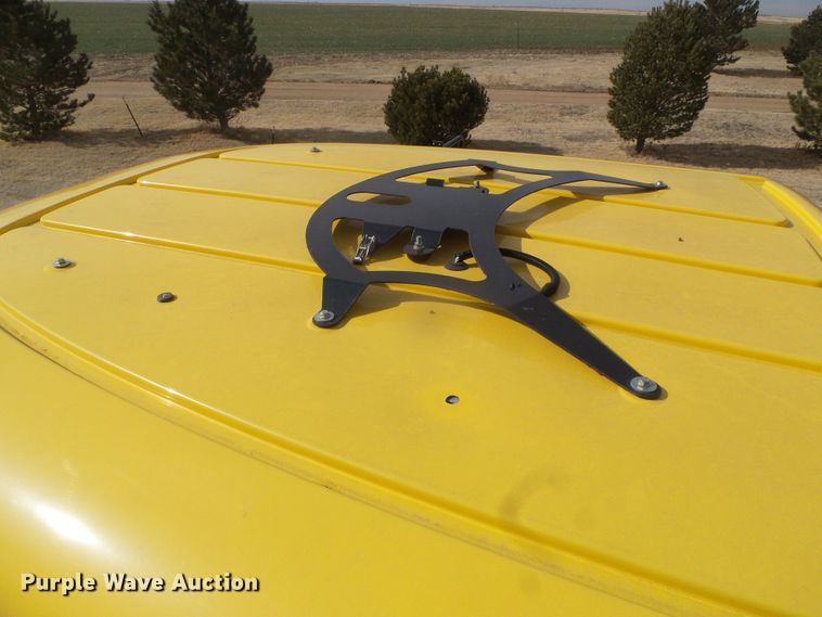 image for item DH4780 2014 New Holland Speedrower 240 windrower