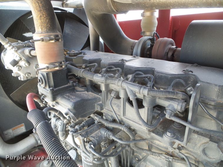 image for item DH4780 2014 New Holland Speedrower 240 windrower