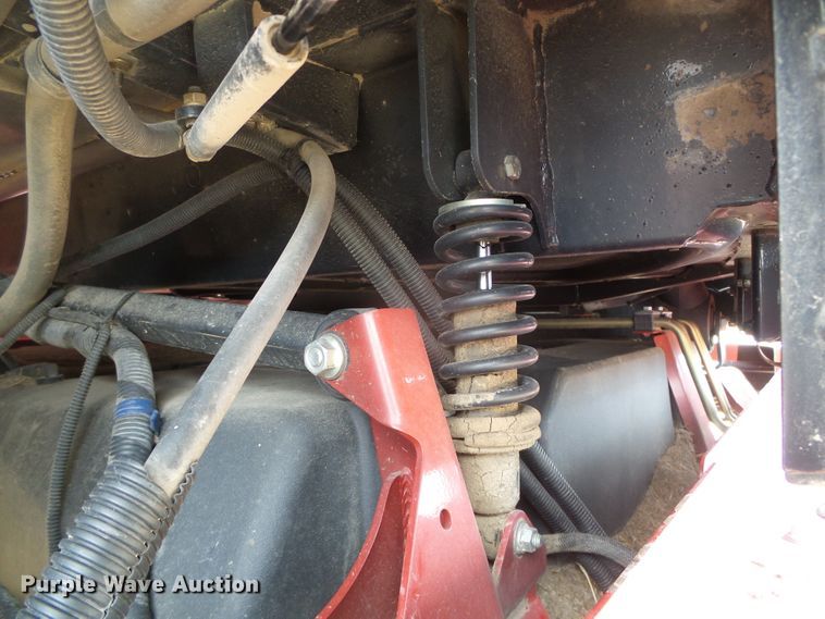 image for item DH4780 2014 New Holland Speedrower 240 windrower