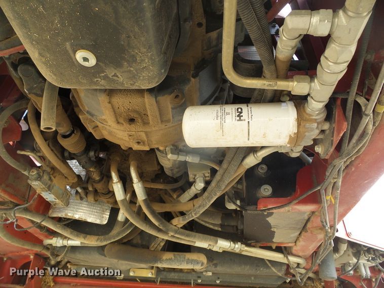 image for item DH4780 2014 New Holland Speedrower 240 windrower