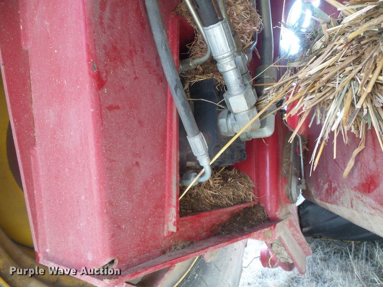 image for item DH4780 2014 New Holland Speedrower 240 windrower