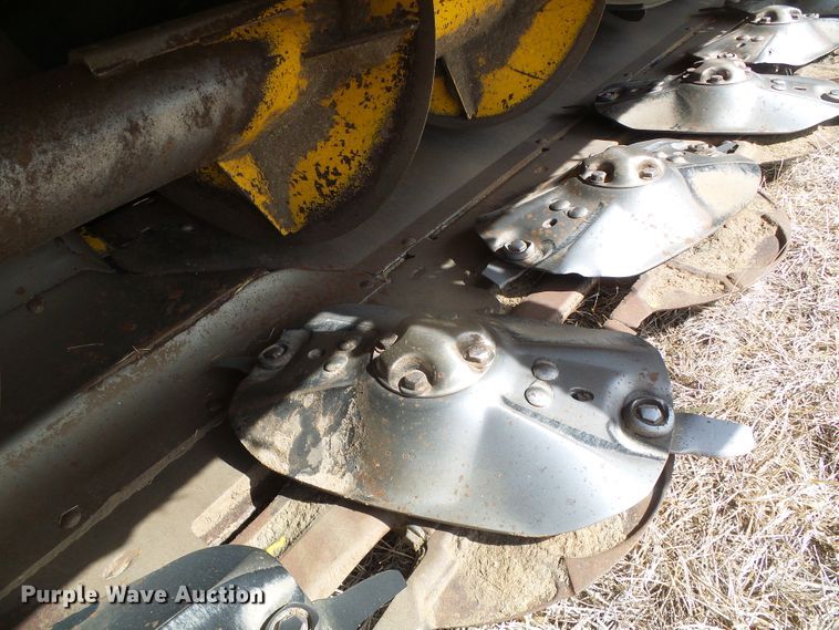 image for item DH4780 2014 New Holland Speedrower 240 windrower