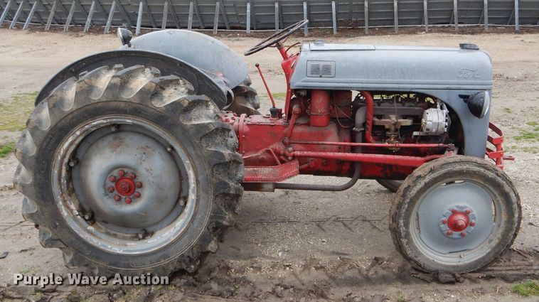 image for item DH6353 Ford 8N tractor