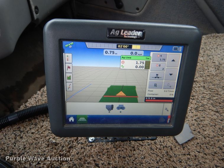 image for item DH6354 1999 Sterling L-Line applicator truck