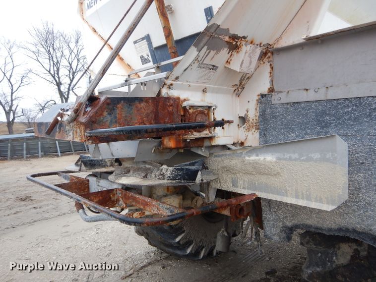 image for item DH6354 1999 Sterling L-Line applicator truck