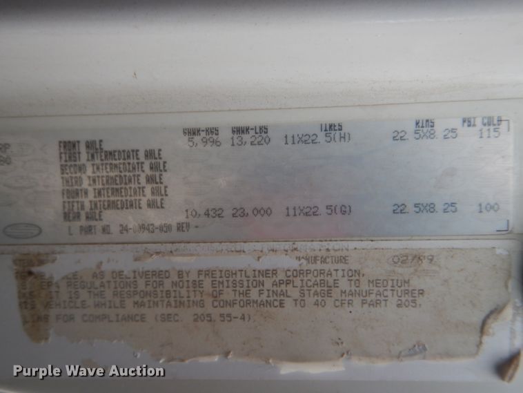 image for item DH6354 1999 Sterling L-Line applicator truck