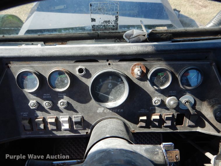 image for item DH6361 1979 Steiger Cougar III ST251 4WD tractor