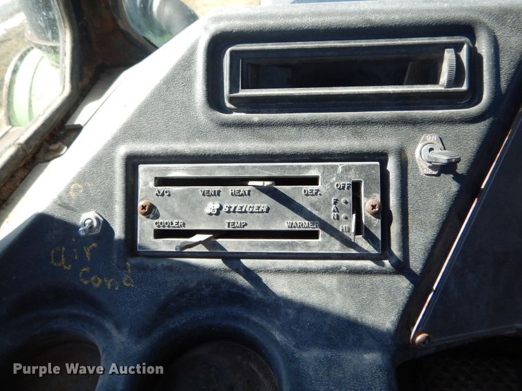 image for item DH6361 1979 Steiger Cougar III ST251 4WD tractor