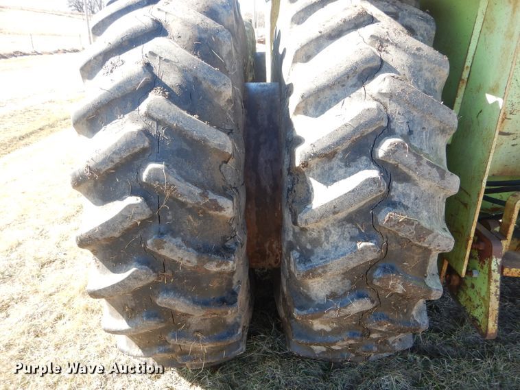 image for item DH6361 1979 Steiger Cougar III ST251 4WD tractor