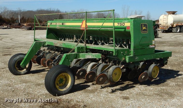 image for item DH6391 John Deere 750 split row grain drill