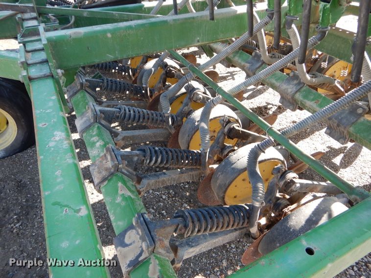 image for item DH6391 John Deere 750 split row grain drill