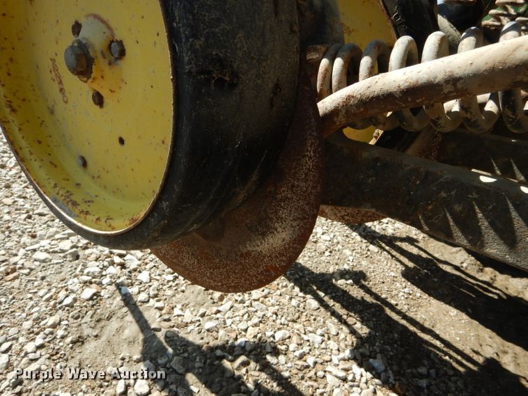 image for item DH6391 John Deere 750 split row grain drill