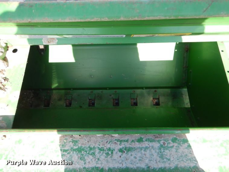 image for item DH6391 John Deere 750 split row grain drill