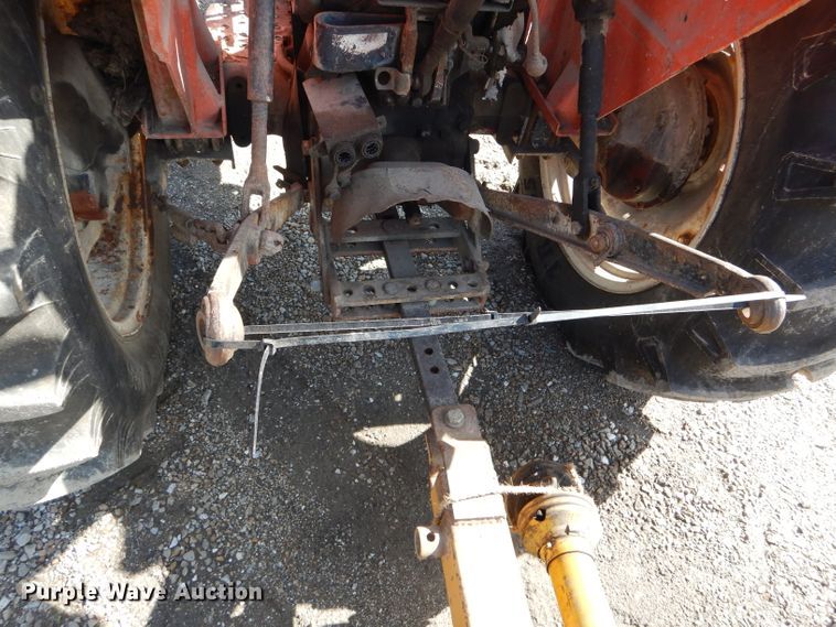 image for item DH6392 Allis Chalmers 5050 MFWD tractor