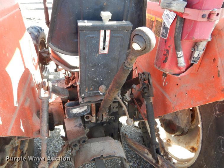 image for item DH6392 Allis Chalmers 5050 MFWD tractor
