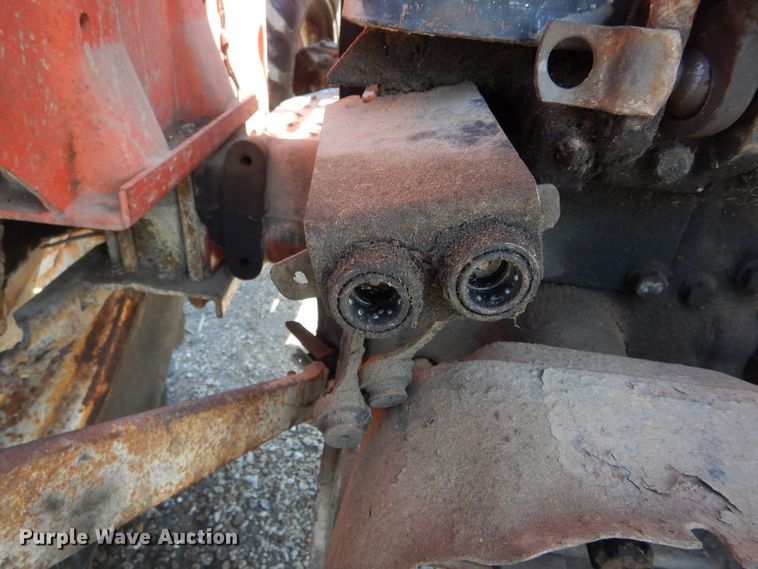 image for item DH6392 Allis Chalmers 5050 MFWD tractor