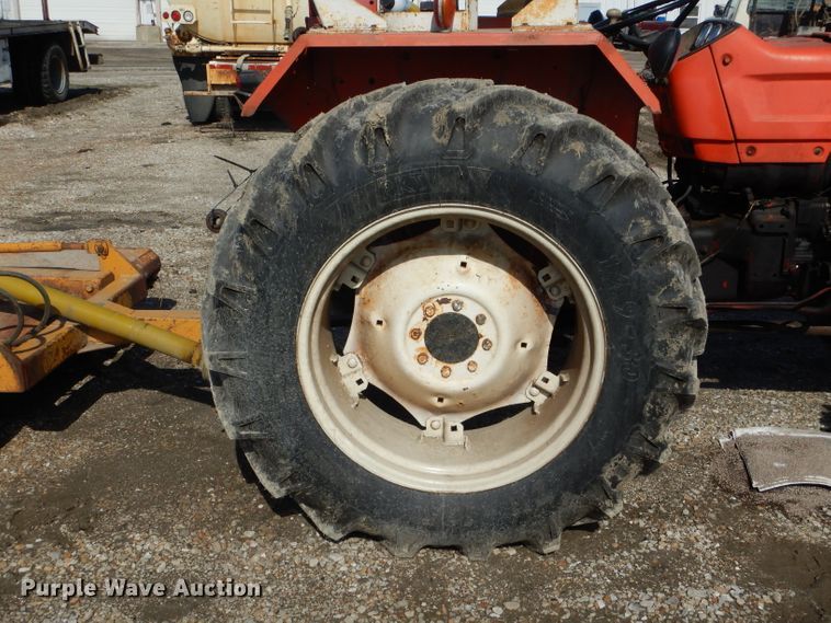 image for item DH6392 Allis Chalmers 5050 MFWD tractor