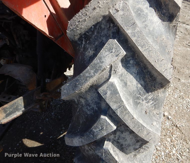 image for item DH6392 Allis Chalmers 5050 MFWD tractor