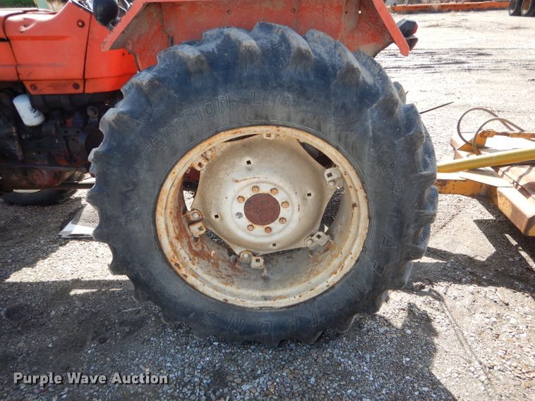 image for item DH6392 Allis Chalmers 5050 MFWD tractor