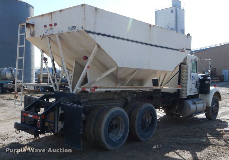 image for item DH6406 1978 Kenworth W900A fertilizer delivery truck