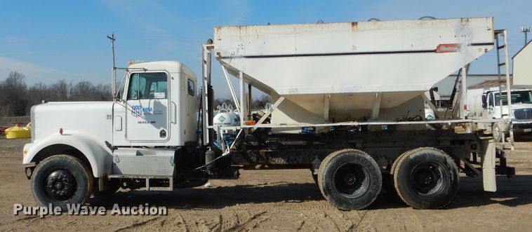 image for item DH6406 1978 Kenworth W900A fertilizer delivery truck