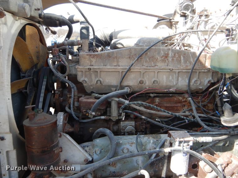 image for item DH6406 1978 Kenworth W900A fertilizer delivery truck