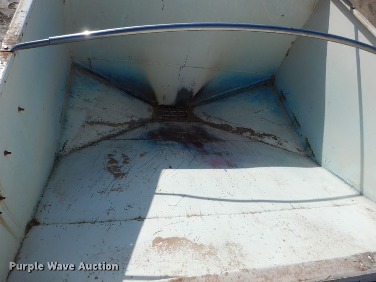 image for item DH6406 1978 Kenworth W900A fertilizer delivery truck