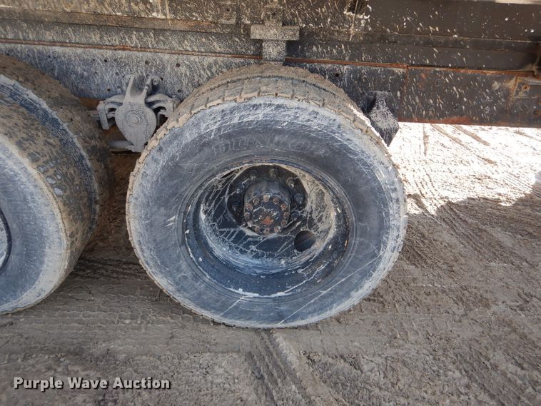 image for item DH6406 1978 Kenworth W900A fertilizer delivery truck