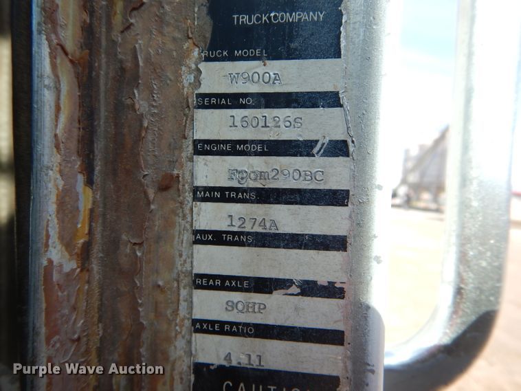 image for item DH6406 1978 Kenworth W900A fertilizer delivery truck