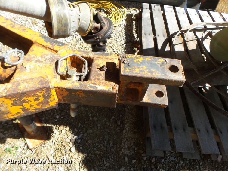 image for item DH7862 Batwing rotary mower