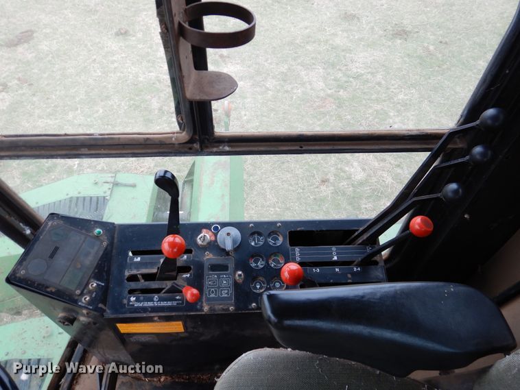 image for item DI0019 1994 John Deere 7445 cotton stripper