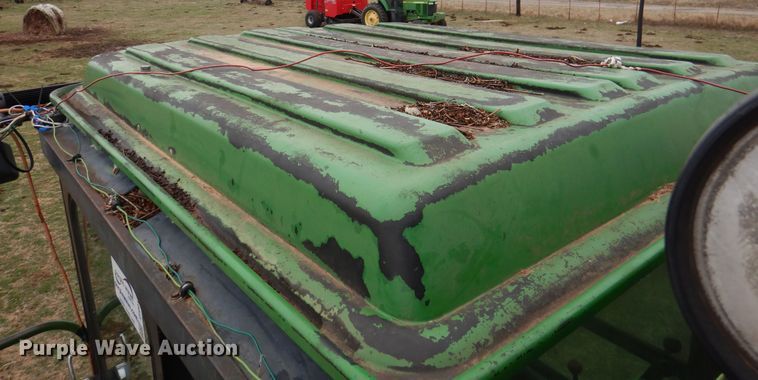 image for item DI0019 1994 John Deere 7445 cotton stripper