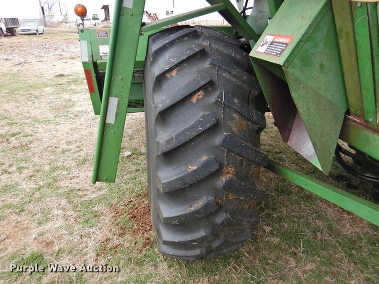 image for item DI0019 1994 John Deere 7445 cotton stripper