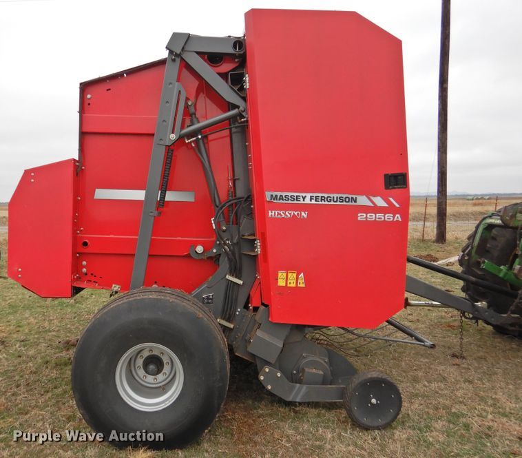 image for item DI0020 2014 Massey-Ferguson 2956A round baler