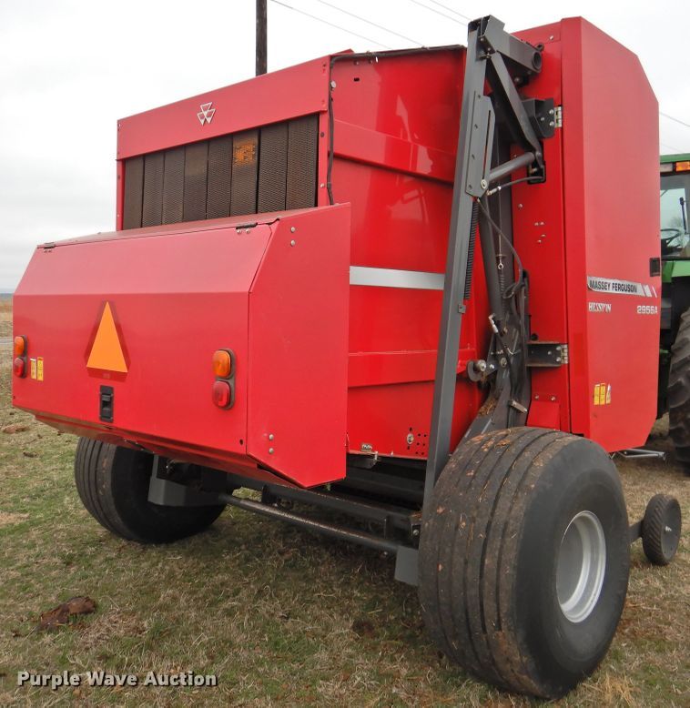 image for item DI0020 2014 Massey-Ferguson 2956A round baler