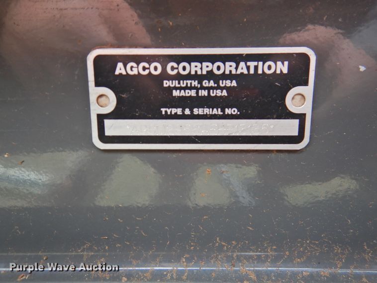 image for item DI0020 2014 Massey-Ferguson 2956A round baler