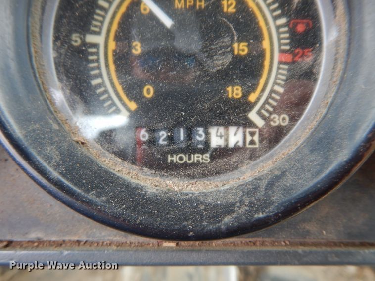 image for item ER9859 Ford Versatile 9030 bi-directional 4WD tractor