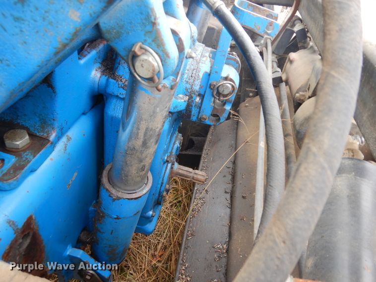 image for item ER9859 Ford Versatile 9030 bi-directional 4WD tractor