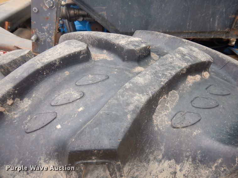 image for item ER9859 Ford Versatile 9030 bi-directional 4WD tractor