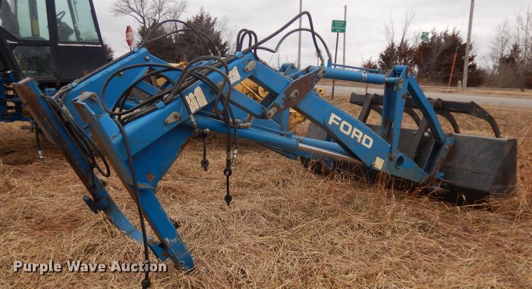 image for item ER9859 Ford Versatile 9030 bi-directional 4WD tractor