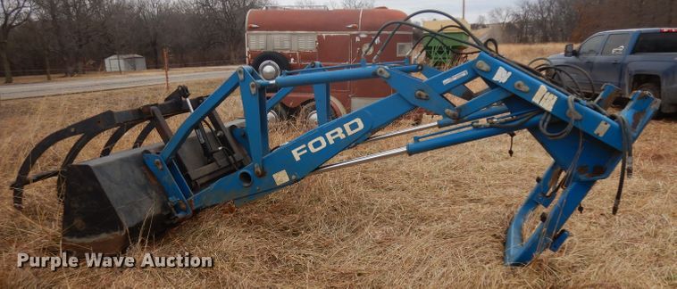 image for item ER9859 Ford Versatile 9030 bi-directional 4WD tractor