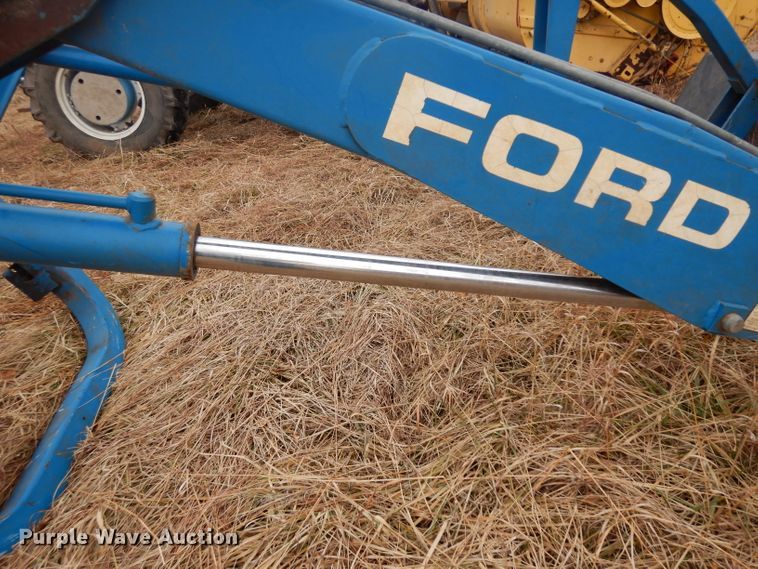 image for item ER9859 Ford Versatile 9030 bi-directional 4WD tractor