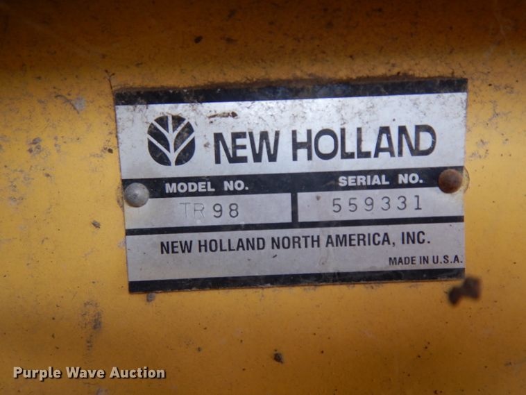 image for item ER9863 1996 New Holland TR98 RWA combine