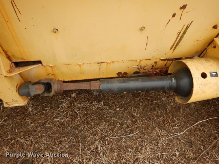 image for item ER9863 1996 New Holland TR98 RWA combine