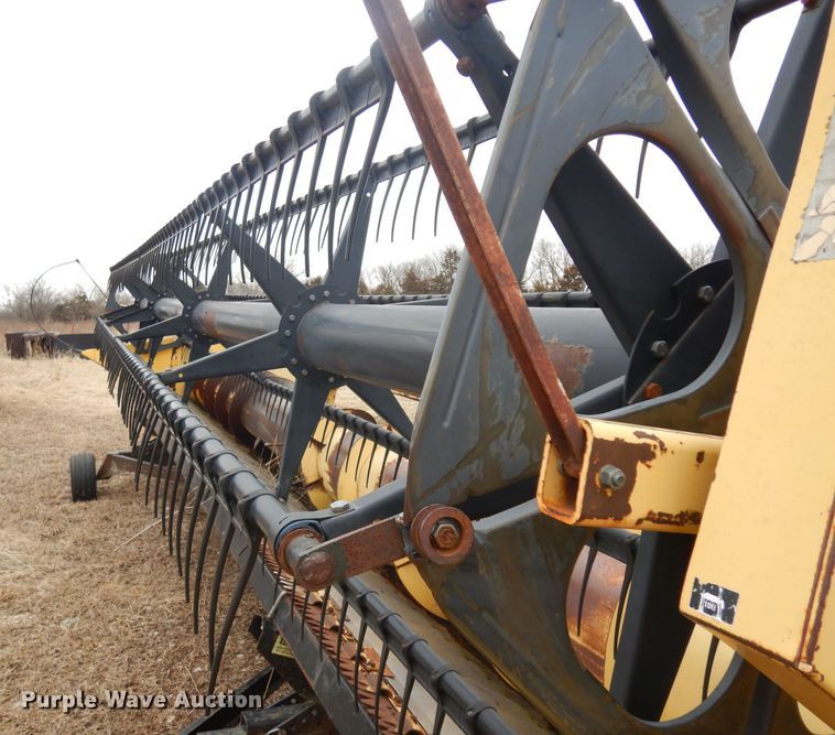 image for item ER9863 1996 New Holland TR98 RWA combine